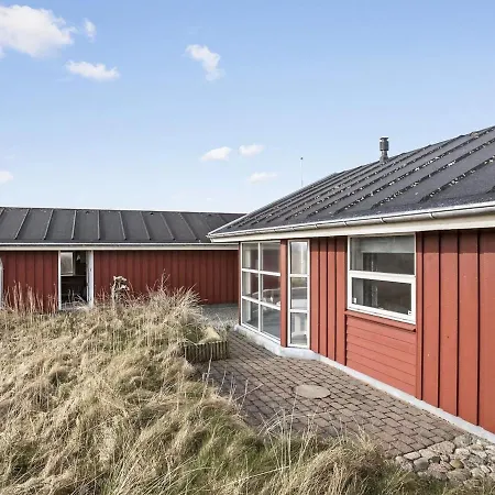 Nyaraló Bjoernstjerne