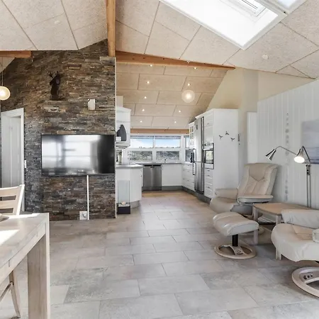 Bjoernstjerne - 400m From The Sea By Interhome *